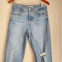 Levi’s Levi's Women's Wedgie Straight Jeans Size 28 Blue Distressed High Rise Cropped Photo 1