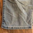 Levi’s Levi's Jeans Capri Mid Rise Light Wash Women's Size 29 Photo 8