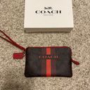 Coach Wristlet Photo 2