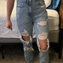 American Eagle Outfitters Mom Jeans Photo 0