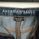 American Eagle Mom Short Photo 2