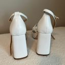 Heels Chunky White Size 8.5 Photo 3