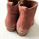 Frye NEW  Alton Leather Chelsea Boots Rosewood Suede Size 7.5 Photo 3