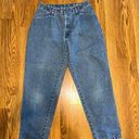 Northern Reflections Super Cool Vintage 90s  High Rise Tapered Leg Jean! Photo 0