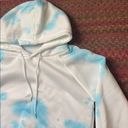 SheIn BLUE TIE DYE PULLOVER HOODIE Photo 0