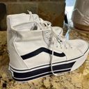 Vans  sk8-hi platform white/navy sz 9 NwOT Photo 0