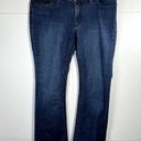 Lee  Women's Size 10 Short Slender Secret Flare Embossed Back Pocket Jeans Photo 0