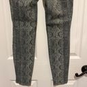 Bebe  Black Snakeskin Print Black/Grey Skinny Jeans Size 27 low rise stretch Photo 6