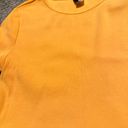 H&M Cropped Orange T Shirt Photo 2