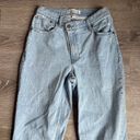 Abercrombie & Fitch  curve love Ultra High Rise 90s Straight Jean Criss Cross Photo 4