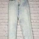 Universal Threads Universal Thread Vintage Straight Acid Light Wash Sz 6/28R Ankle Cropped Hi Rise Photo 0