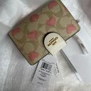 Coach Medium Corner Zip Wallet In Signature Canvas With Heart Print CQ146 Photo 4