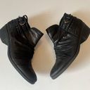 Baretraps BareTrapes Guenna Black Ankle Heel Bootie. Women's Size 8 Western Style Photo 0