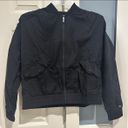 Womens Size Small Zuda Black Windbreaker Jacket Photo 0