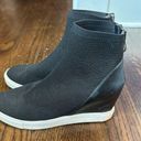 Steve Madden  Black Zip Mid High Tops Knit White Shoes 9 Wedge Platform Sneakers Photo 1