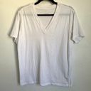 Everlane  The Vintage V-Neck Hemp Tee T-shirt in White Photo 2