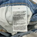 Old Navy  Sky Hi Extra High Rise Distressed Loose Button Fly Jean Shorts Size 16 Photo 5