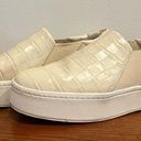 Vince  Warren Slip-On Platform Sneakers Beige Croc-Embossed Leather Size 9 Photo 0