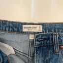 Abercrombie & Fitch Abercrombie Curve Love 90s High Rise Cutoff Shorts Light Medium Ripped Photo 2