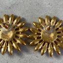 Daisy  gold tone rhinestone vintage earrings Photo 1