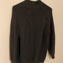 Universal Threads Sweater Photo 1