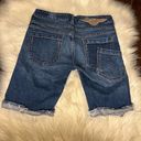 BCBGMAXAZRIA BCBG Sidney skinny shorts sz 28 Photo 4