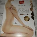 Hanes Women's Lightest Coverage Tummy control Pantyhose  Premium  S* transparent Photo 0