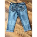 Maurice's NWT  Women’s Blue Capri Crop jeans size‎ 7/8 distressed Photo 2