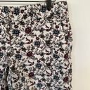 The Loft  Floral Linen/Cotton Blend Shorts 6in Inseam Size 6 Photo 2