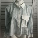 Madewell | Flap-Pocket Crop Button-Up Shirt in Poplin Photo 7