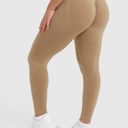 Oner Active EFFORTLESS SEAMLESS LEGGINGS Color: Dune Brown Photo 1