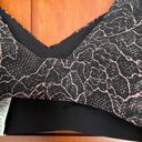 Lululemon NEW  Like Nothing Bra Lacescape Spanish Rose Black Size 32DD Photo 5