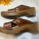 Dansko  Womens Size 40 US 9.5/10 Brown Leather Wedge Sandals (qq) Photo 0