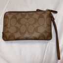 Coach Wallet / Wristlet Photo 1