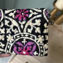 Vera Bradley Your Turn‎ Scroll Medallion Wristlet Photo 3