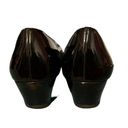 Salvatore Ferragamo  VERA BOW PATENT LEATHER HEELS Photo 4