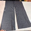 Lululemon  flared leg crossover front yoga pants Size 4 Gray Photo 3