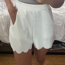 Missguided Scallop Hem Shorts Photo 0