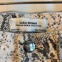 ZARA  High Rise Skinny White and Grey Snakeskin Printed Jeans Photo 1