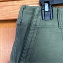 Faherty  Stretch Surplus Utility Shorts in Fatigue Green Size 30 Photo 3