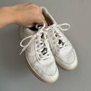 VEJA  V-10 White Sneakers 6 Photo 2