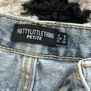 Pretty Little Thing Shorts Photo 2