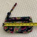 Vera Bradley Vera‎ Bradley Wristlet Photo 1