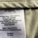 Mountain Hardwear Women’s Khaki Hiking shorts size 10 Photo 6