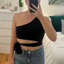 Diosa Black Going Out Crop Top Photo 0