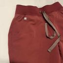 FIGS Jogger Scrub Pants Photo 3