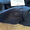 Lululemon Noir Short 5.5” Photo 4