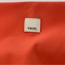 Vuori  Studio Pocket Leggings in Grapefruit Size S Photo 9