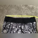 Lululemon  Run Times Short *4-way stretch in Flowabunga Black Angel Wing Size 12 Photo 12