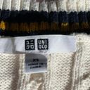 Uniqlo Sweater Vest Photo 1